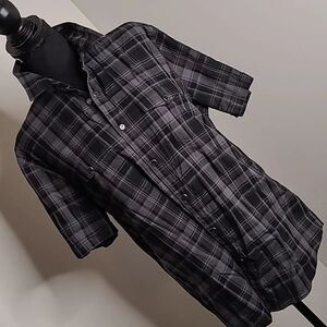 Murano slim fit sz L boys snap closure shirt